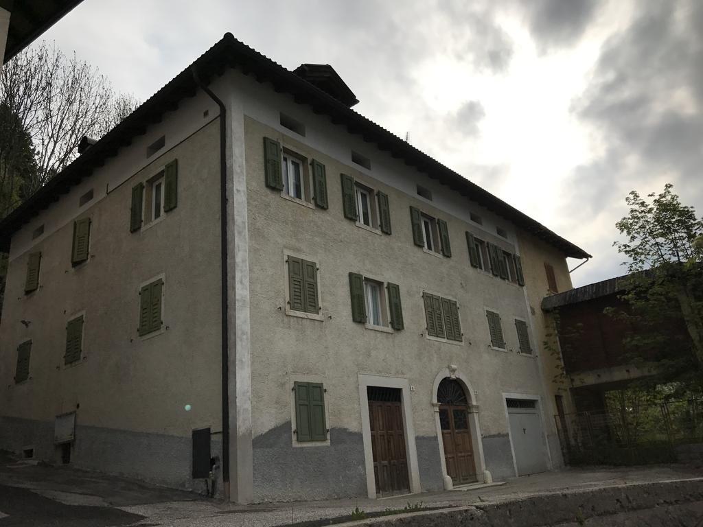 Trentino Apartments - Casa Marzari โฟลกาเรีย ภายนอก รูปภาพ